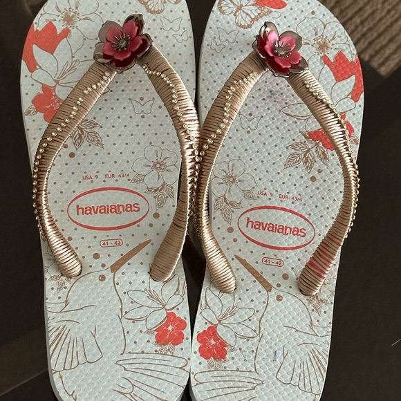 Sandals - Picture 3 of 7